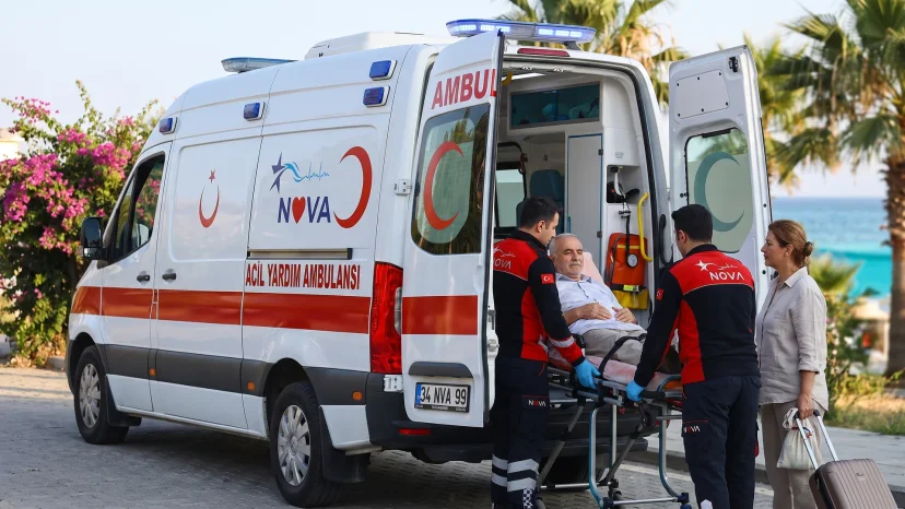 Yaz Tatilinde Ambulans Hizmeti: Tatil Bölgelerinde Sağlık Güvenliği Rehberi (2026)